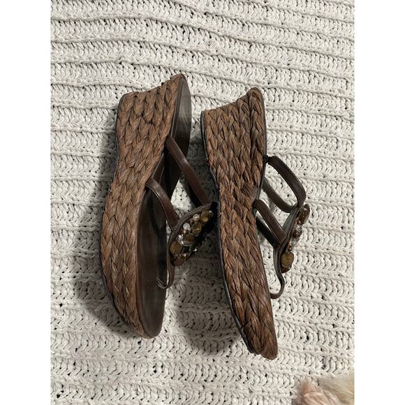 Stuart Weitzman Sandals Beaded Platform Woven Womens 7 M Brown Spain 45946 *Flaw - Picture 4 of 11